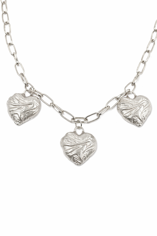 Talisma Collar Tres Corazones
